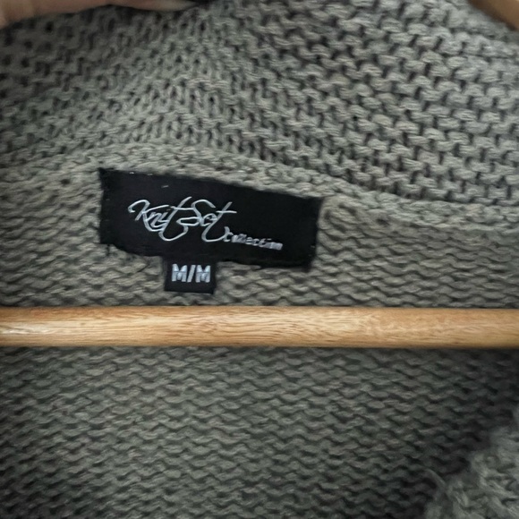 Cozy Hooded Knit Cardigan - Picture 7 of 11